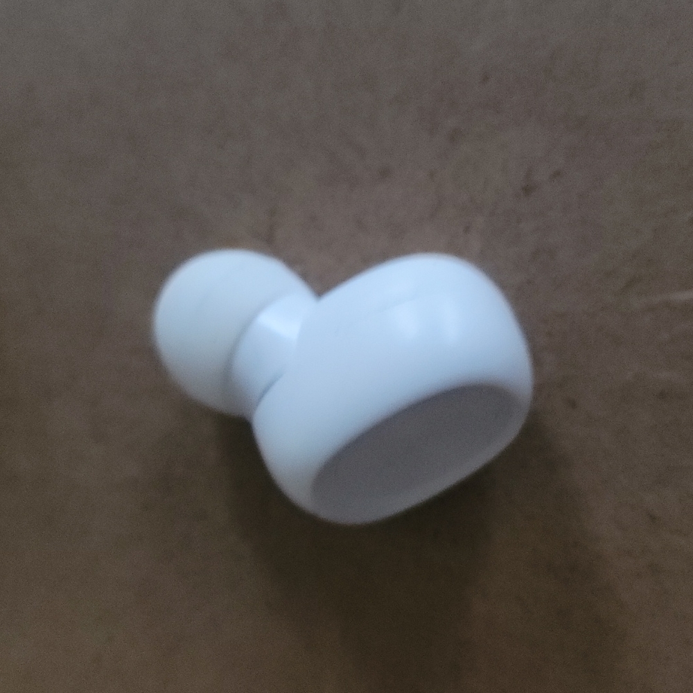 Photive earbuds that go in your ear & rest in the upper curves of your ear - Picture 3 of 4